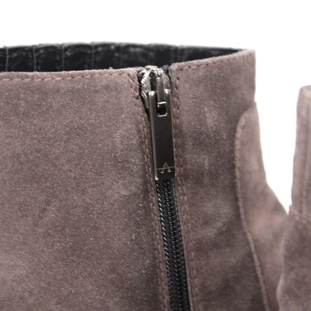 Aquatalia Oribella Grey Suede Leather Side Zip Chelsea Boots 12 Black Heel Shoes